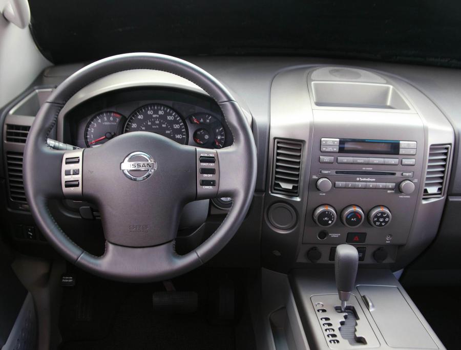  Nissan Titan 2006 года  (фото 18 из 89)